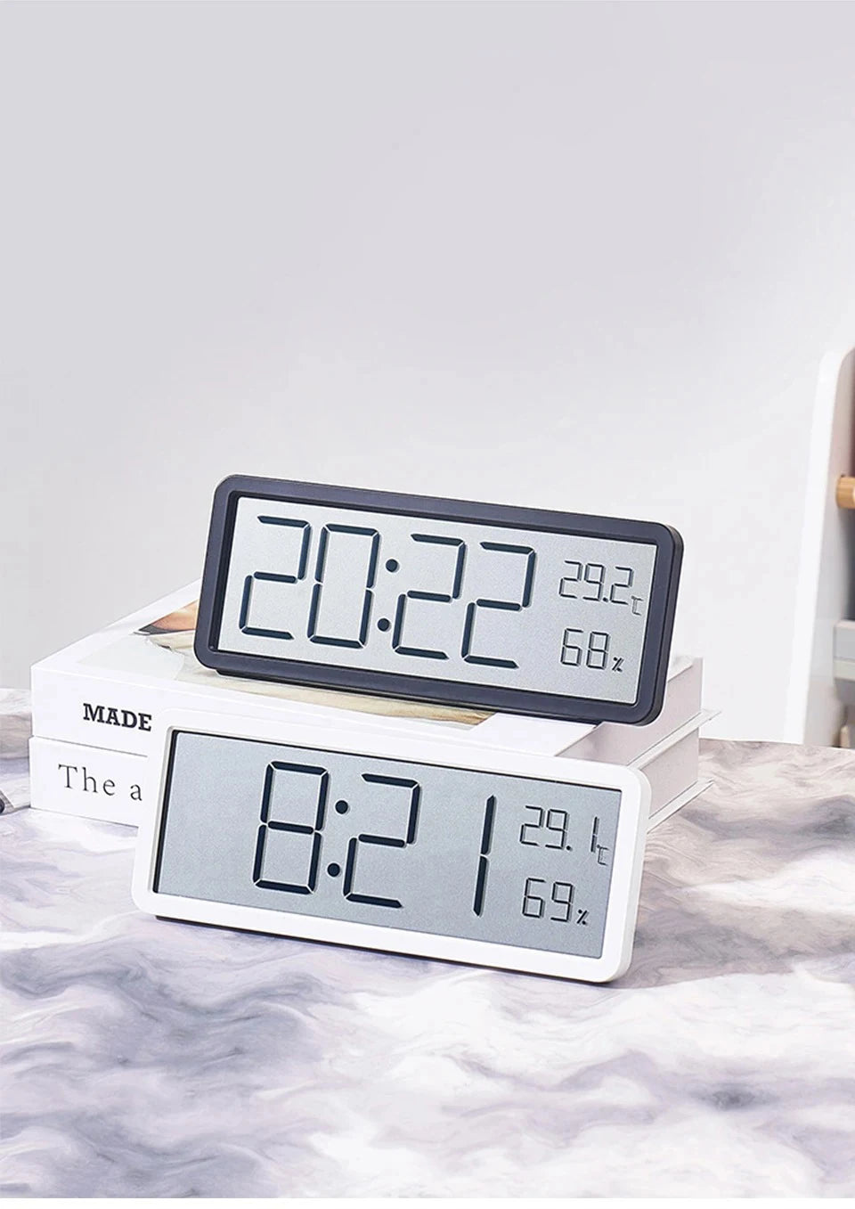LCD Screen Digital Wall Clock – Time, Temperature & Humidity Display