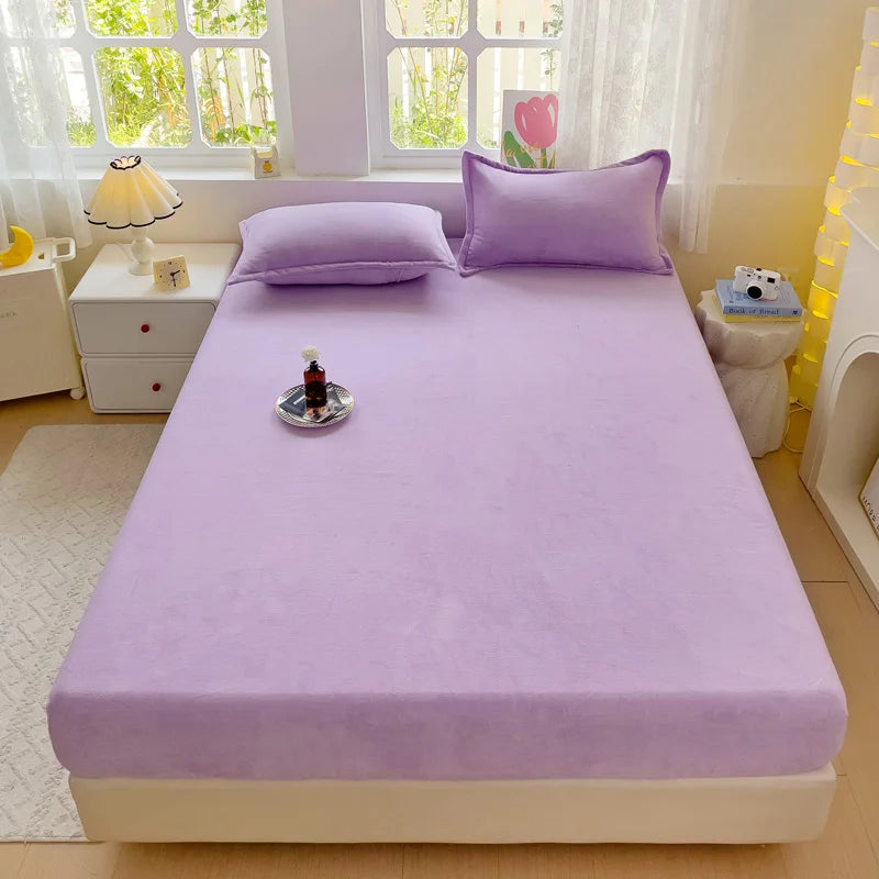 Warm Thick Flannel Fleece Bed Sheet – Solid Color, All-Inclusive Fitted Mattress Cover (Single/Queen/King)