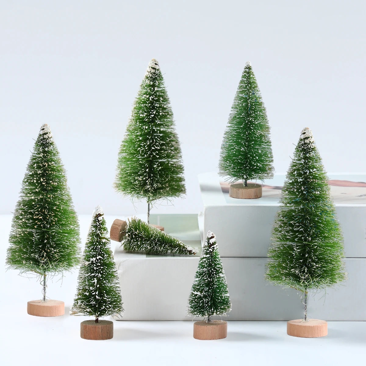 Set of Mini Christmas Trees – Artificial Wooden Pine Table Decorations
