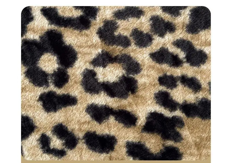 Warm Faux Rabbit Fur Fitted Sheet – Non-Slip Thick Mattress Cover with Elastic Band