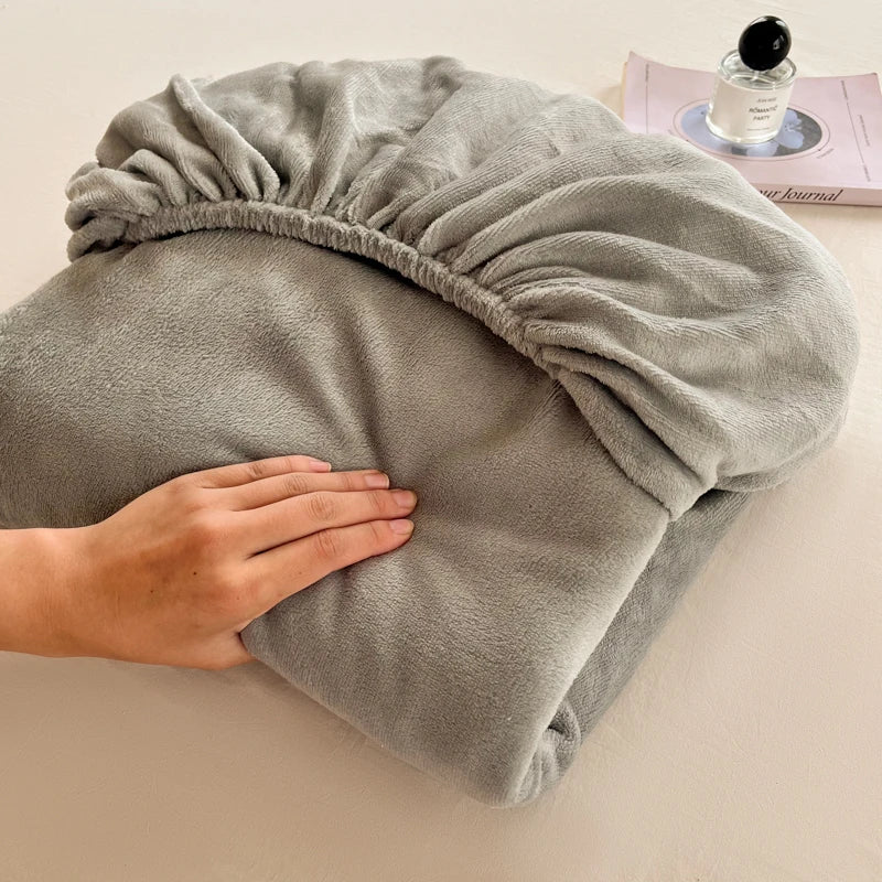 Warm Plush Velvet Mattress Cover – Thickened Winter Fitted Bed Sheet, Multiple Sizes