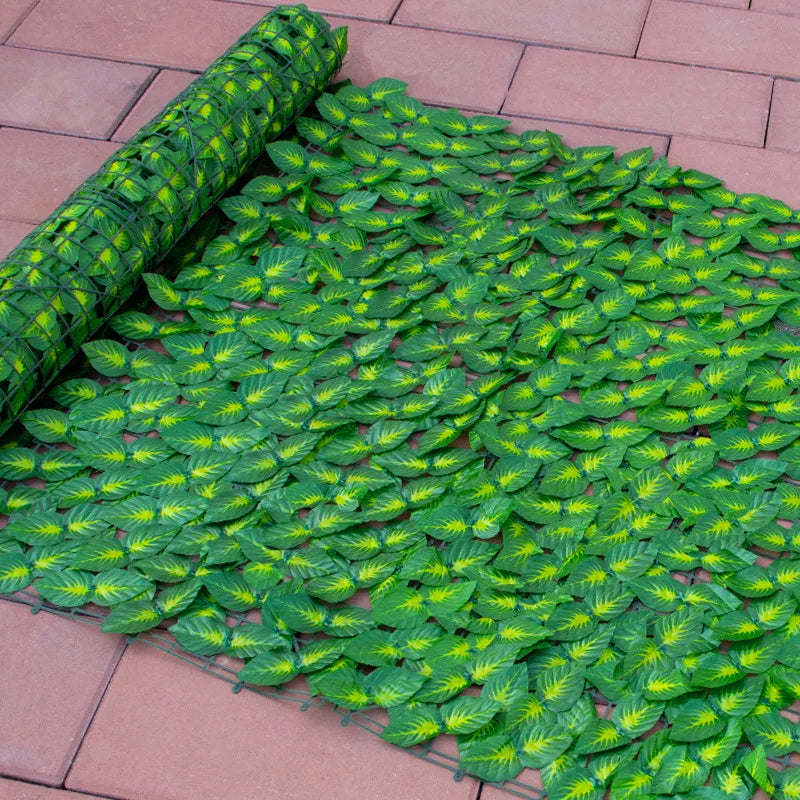 Artificial Ivy Privacy Screen – Faux Leaf Fence Roll for Balcony & Garden
