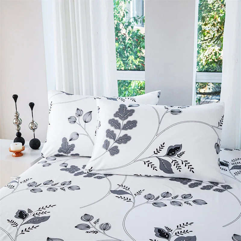 Plant Flower Printed Fitted Sheet – Skin-Friendly Mattress Protector with Deep Pocket (Double/Queen)