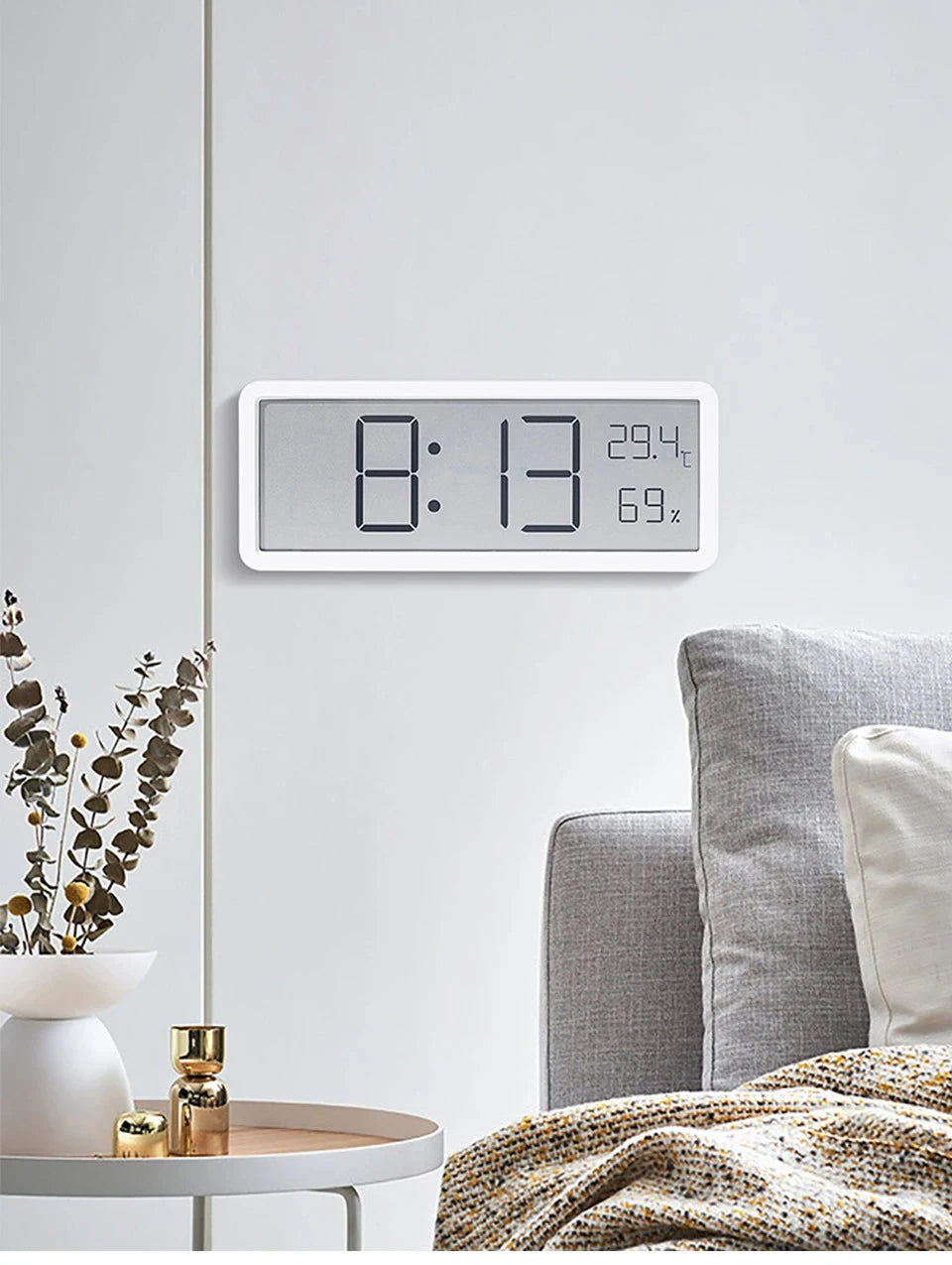 LCD Screen Digital Wall Clock – Time, Temperature & Humidity Display