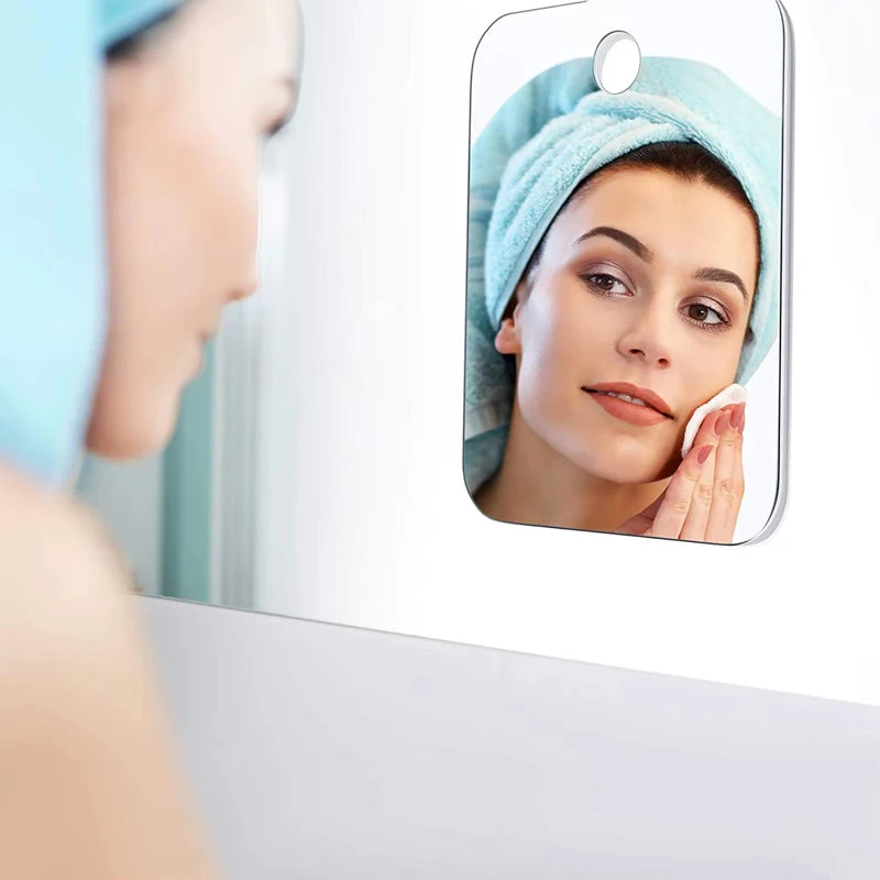 Fog-Free Bathroom Mirror – Acrylic Suction Wall Mirror for Shaving & Makeup